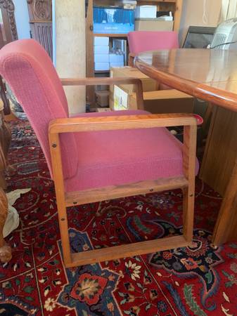 Comfortable chairs- delivered 1