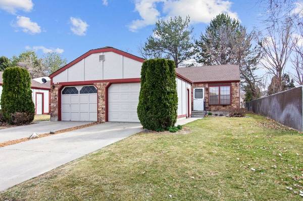 $1,550 / 2br - 940ft2 - Fully Furnished 2 Bed 1 Bath Condo (Twin Falls)63817161748355121