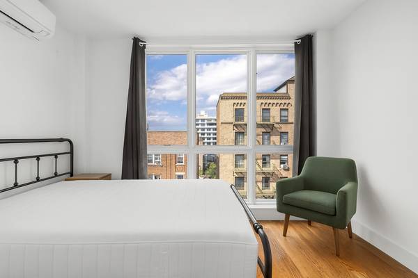 $3,483 / 2br - Spacious 2BR/1BA Duplex – 1266 Pacific St, Crown Heights | $3,483 (Brooklyn)63874741623553120