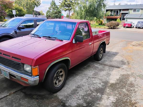 1987 Nissan D21 1