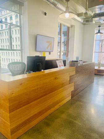 $1,562 đź Flexible Coworking & Private Offices â 40% Off Tribune Tower! (oakland downtown)64203023086083121