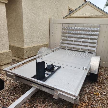 Silverwing Utility Trailer 1