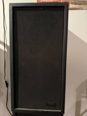 Stereo speakers Realistic Optimus 1 1