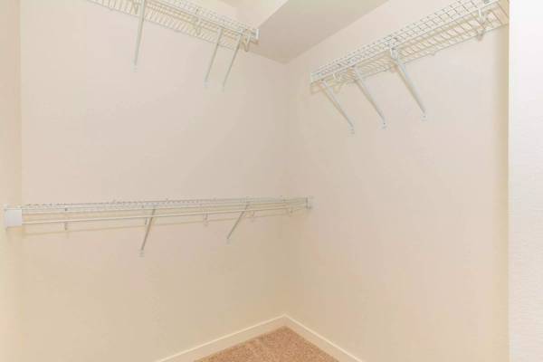 $2,039 / 2br - 905ft2 - Your dream 2 bed, 2 bath is closer than you think! Call now! (Covington)63929300926210123