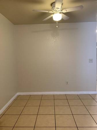 $2,450 / 2br - 875ft2 - Move In Special!! 2BD/1BA (Spring Valley)63663785796865122