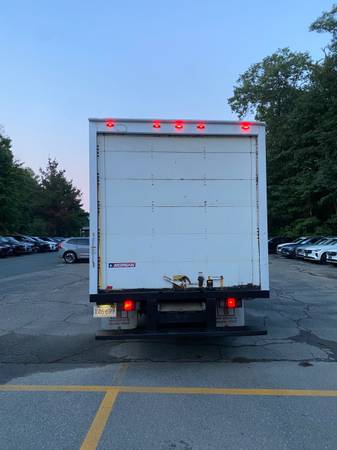 2014 Isuzu NPR HD - Photo 4