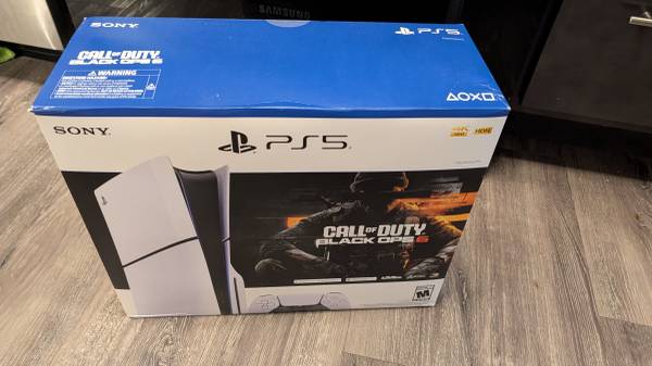 Playstation 5 new unopened 1