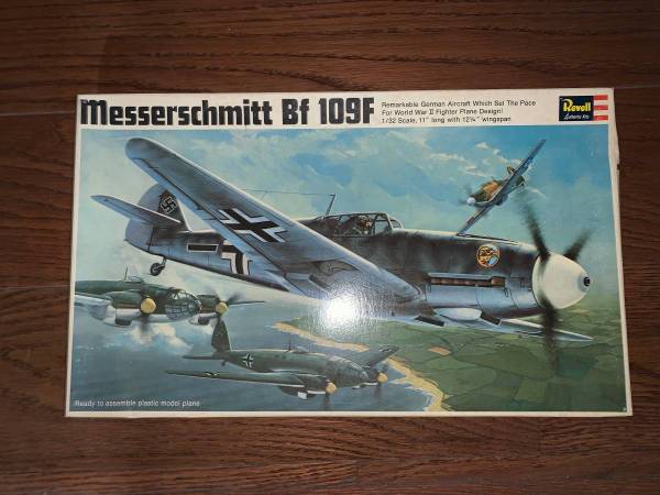 Revell Messerschmitt Bf 109f German Fighter Plane 1/32 Scale Model Kit 1