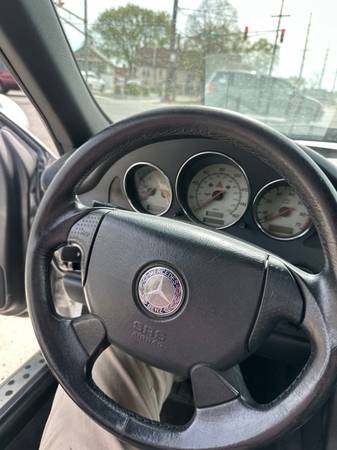 Mercedes-Benz SLK 230 descapotable 5 velocidades *Roadster - $8,000 (Hammond IN)63618770135811121