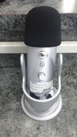Blue Yeti Microphone - Reference # 195266-1 1