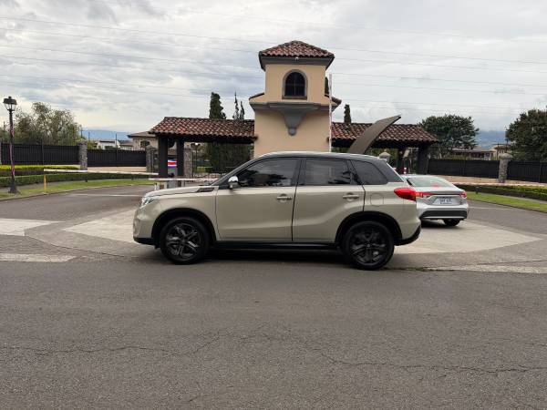 2016 Suzuki Vitara - foto 4