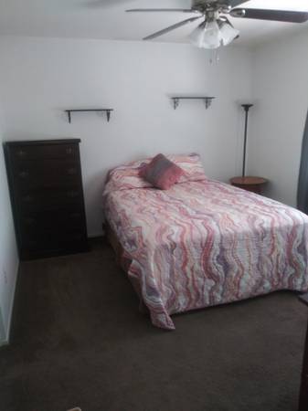 Room for Rent- Oceanside 1