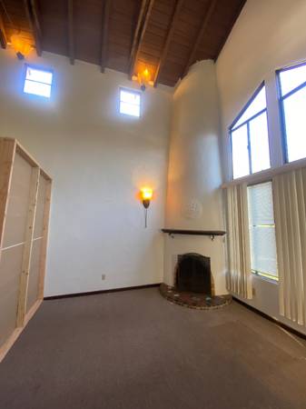 $1550.00 / 1br - Bay views Available until December 31st only! 1-3 Bedrooms 2 bath 5 mi63879904705155121