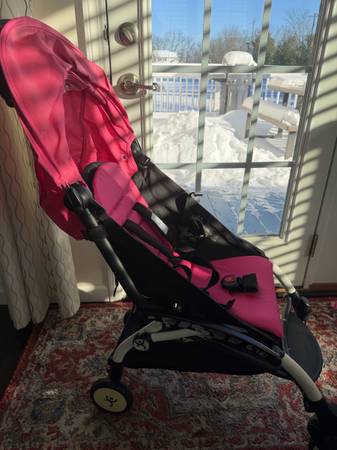 Light weight stroller 1