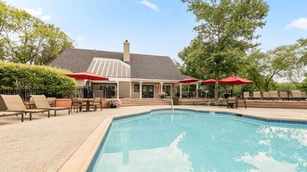 $2,414 / 2br - 932ft2 - This is the place you've been looking for! 2 BD / 2 BA! (North Wales - Oxford Park)63666762214275122