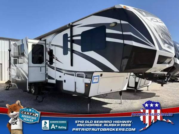 2014 DUTCHMAN VOLTAGE - Financing Available! 1