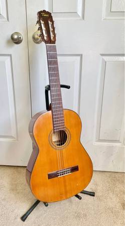 Tokai classical guitar 1