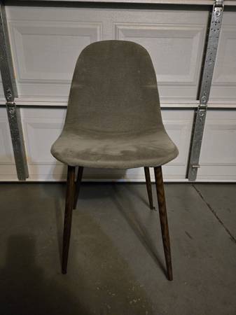 Contemporary Fabric Upholstered Dining Chair 1