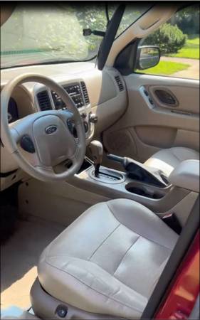 2006 Ford Escape Limited - $2,800 (Upper Marlboro)63440055521411123