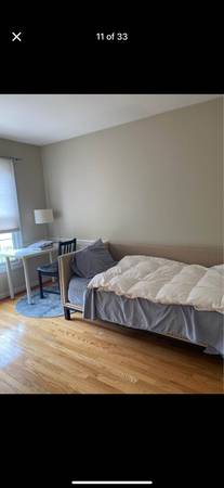 $1,200 / 1br - 700ft2 - Steps to vienna metro across street, Lux room w/own bath,utils incl (Across vienna metro, vienna)64171589196545124