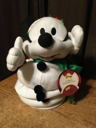 DISNEY 24” MICKEY MOUSE COLLAPSIBLE SNOWMAN FIGURE CHRISTMAS SCARF HAT 1
