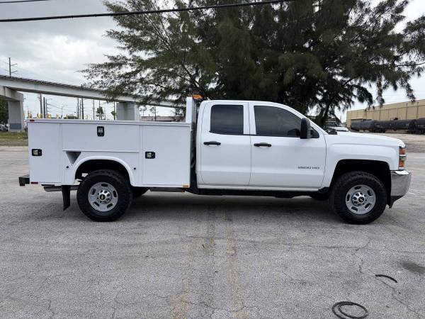 2019 Chevrolet SILVERADO 2500 HD - Photo 9