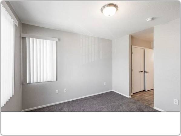 $1,566 / 1br - 676ft2 - Happiness awaits you! 1 bed, 1 bath, 676 sqft! (Santa Fe)63806045049731120