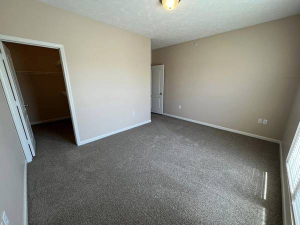 $1,645 / 2br - 1199ft2 - 2 habitaciones, 2 baños, ¡LISTO PARA MUDARSE! ¡EN OFERTA!63681714386817123