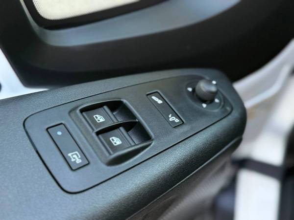 2025 RAM ProMaster - Photo 11