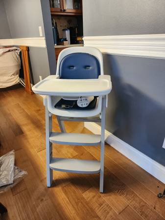 Highchair 1