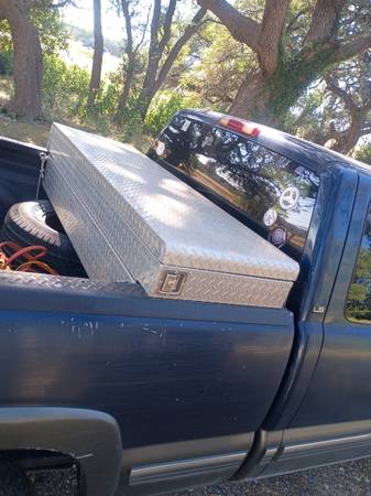 2000 Chevrolet Silverado 2500 4x4 - Photo 4