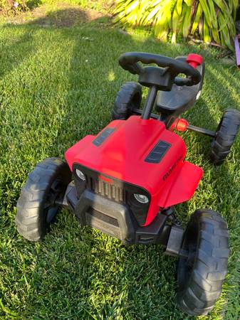 BERG Jeep® Buzzy Rubicon GoKart Pedal Kart 1