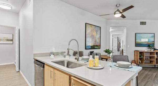 $1,950 / 2hab - 1065ft2 - Apartamentos de Bajo Ingreso con Vistas Impresionantes, ¡2 habitaciones 2 baños desde 1950! (West Sacramento)63844736764291121