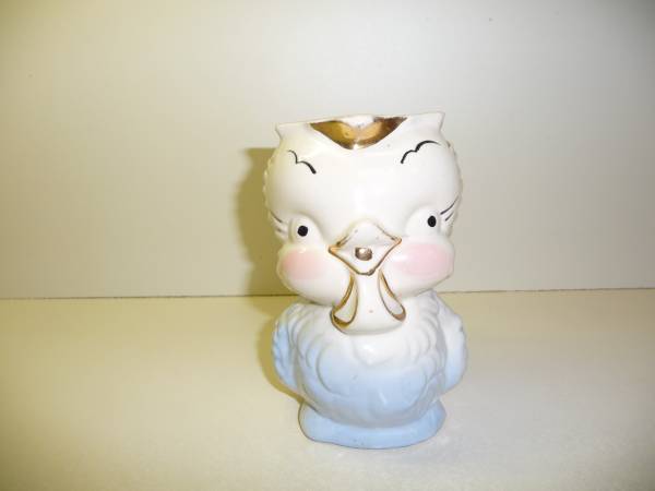 Vintage Shawnee Ceramic Blue Gold Trim Bird Owl Chick Pitcher 1