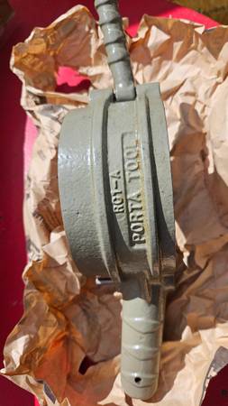Caterpillar - $200 (Auburn)63471325453569121