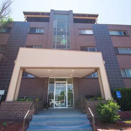 Controlled Access Buildings, Upgraded Lighting Fixtures, Pet Friendly 1