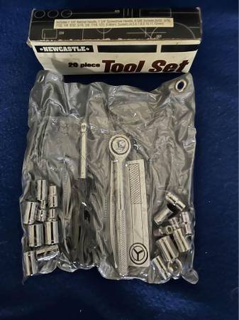 Socket Set - 1/4” Drive - 20 Pc Set - Newcastle - NEW 1