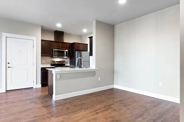 $1,725 / 1br - 642ft2 - Pets are welcome! 1 bd / 1 ba. Call for a tour! (Tumwater)64031308210051122