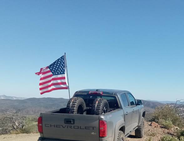 Chevrolet colorado custom tire rack 1