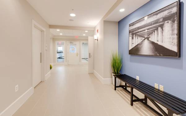 $1,650 / 2br - 716ft2 - Laundry Facilities, Picnic Area, Linen Closet (200 Skidmore Blvd, Gaithersburg, MD)63822293331203122