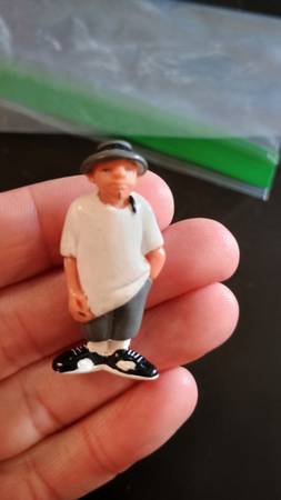 Homies chato figure 1