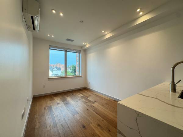 $3,250 / 2br - ‼️ NO FEE ! Luxury 2BR/2Bath ! W/D in unit ! Terrace !63788856830465121