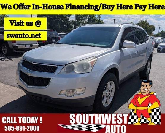 2010 Chevrolet Chevy Traverse LT 4dr SUV w/1LT 100% GUARANTEED CREDIT APPROVAL! 1