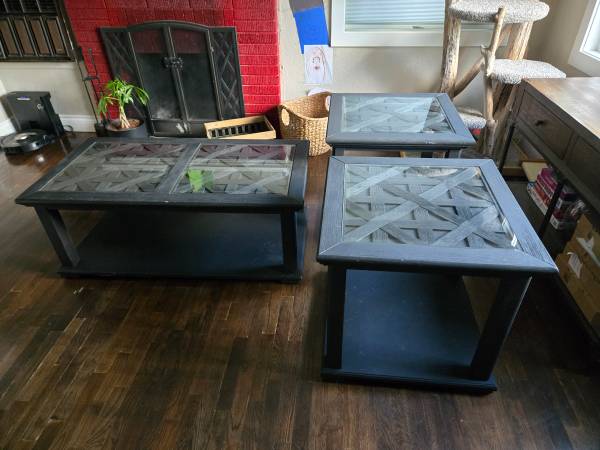Coffee Table w/ 2 Side Tables Matching Ashley's Furniture Set Solid Wo 1
