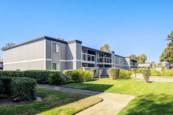$1,584 / 1br - 650ft2 - 1bd 1ba, Fitness Center, Central HVAC (2825 Tiber Dr, Sacramento, CA)63844738456195120