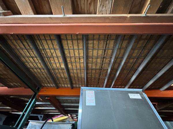 PALLET RACK 1