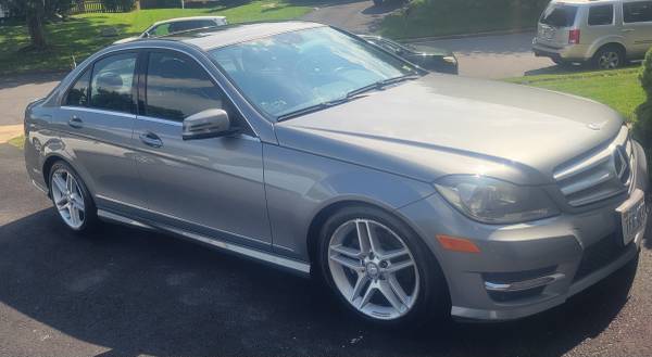 2012 Mercedes C300 4 Matic - SOLD! - $6,650 (Gainesville)63618565554177123
