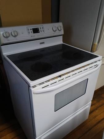 Free range/oven/stove 1