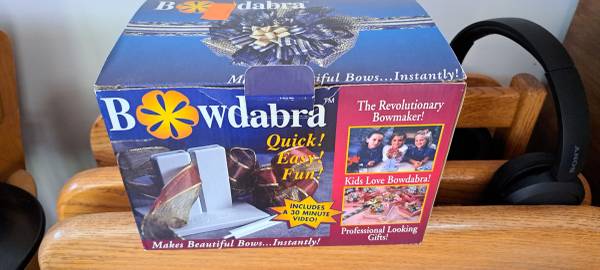 Bowdabra Bow Maker - $15 1