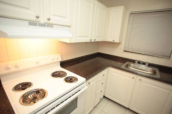 $1,865 / 2br - 986ft2 - Beautiful Apartments in the heart of Hollywood (Hollywood)64051005862146124